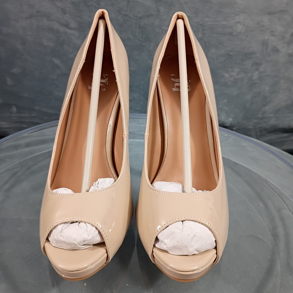 JustFab Nude Patent Peep Toe Platform Stiletto Pumps Heels Women Size 8